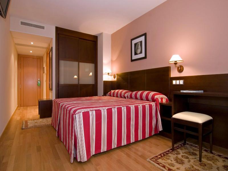 Hotel Castro Real Oviedo Quarto foto